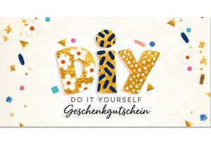Geschenkgutschein mit großem DIY-Schriftzug, bunten Mustern, Goldakzenten, Blumen und Konfetti auf hellem Hintergrund