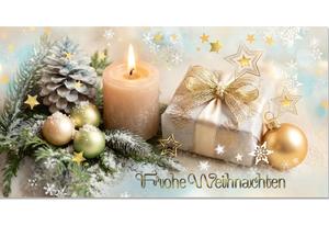 Geschenkgutschein X2088 mit weihnachtlichem Motiv aus Kerze, Geschenk mit goldener Schleife, Christbaumkugeln, Tannenzweigen, Tannenzapfen, Sternen und Schneeflocken.