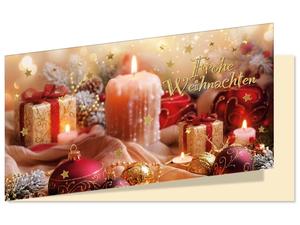 Weihnachtskarte im DIN-lang Format mit Kerzen, Geschenkpaketen, roten Christbaumkugeln und goldenen Sternen. Klappkarte.